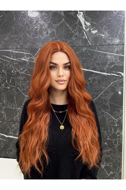 En’Ler Bakır Perçemsiz Dalgalı Peruk Model En’Ler Bakır Perçemsiz Dalgalı Peruk Model