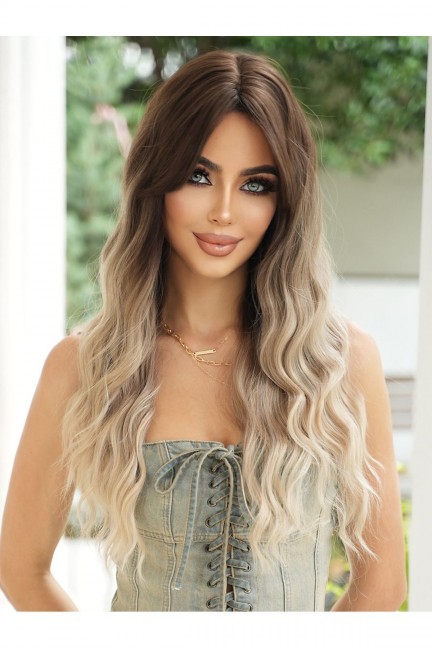 Gerçek Saç Dokusunda Yeni Sezon Vip Peruk Gerçek Saç Dokusunda Yeni Sezon Vip Peruk
