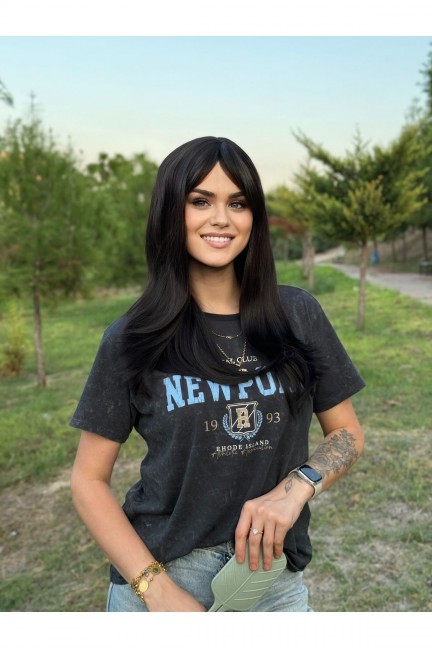 Koyu Kestane Düz Perçemli Peruk Model Koyu Kestane Düz Perçemli Peruk Model