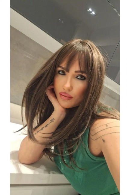 Kumral Perçemli Düz Vip Peruk - Özel Model Kumral Perçemli Düz Vip Peruk - Özel Model
