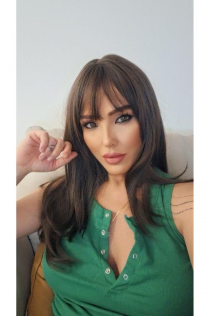 Kumral Perçemli Düz Vip Peruk - Özel Model Kumral Perçemli Düz Vip Peruk - Özel Model
