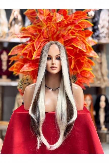 Özel Geçişli Peruk Model Özel Geçişli Peruk Model