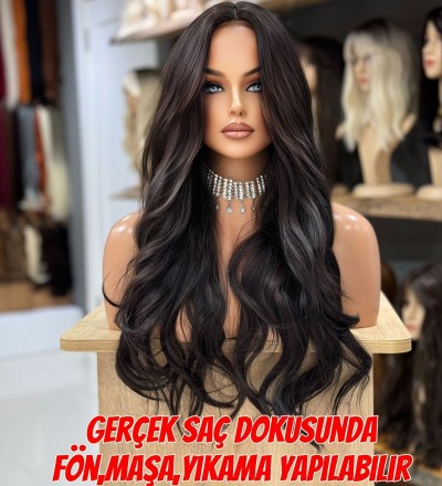 Siyah Perçemsiz Dalgalı Peruk Model