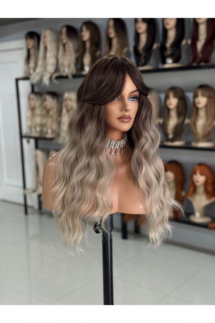 Vip Özel Dalgalı Ombreli Peruk Model Saç Vip Özel Dalgalı Ombreli Peruk Model Saç