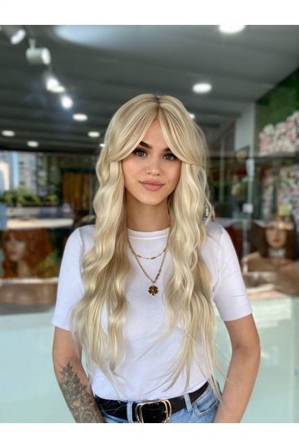 Yeni Özel Platin Dalgalı Perçemli Peruk Yeni Özel Platin Dalgalı Perçemli Peruk